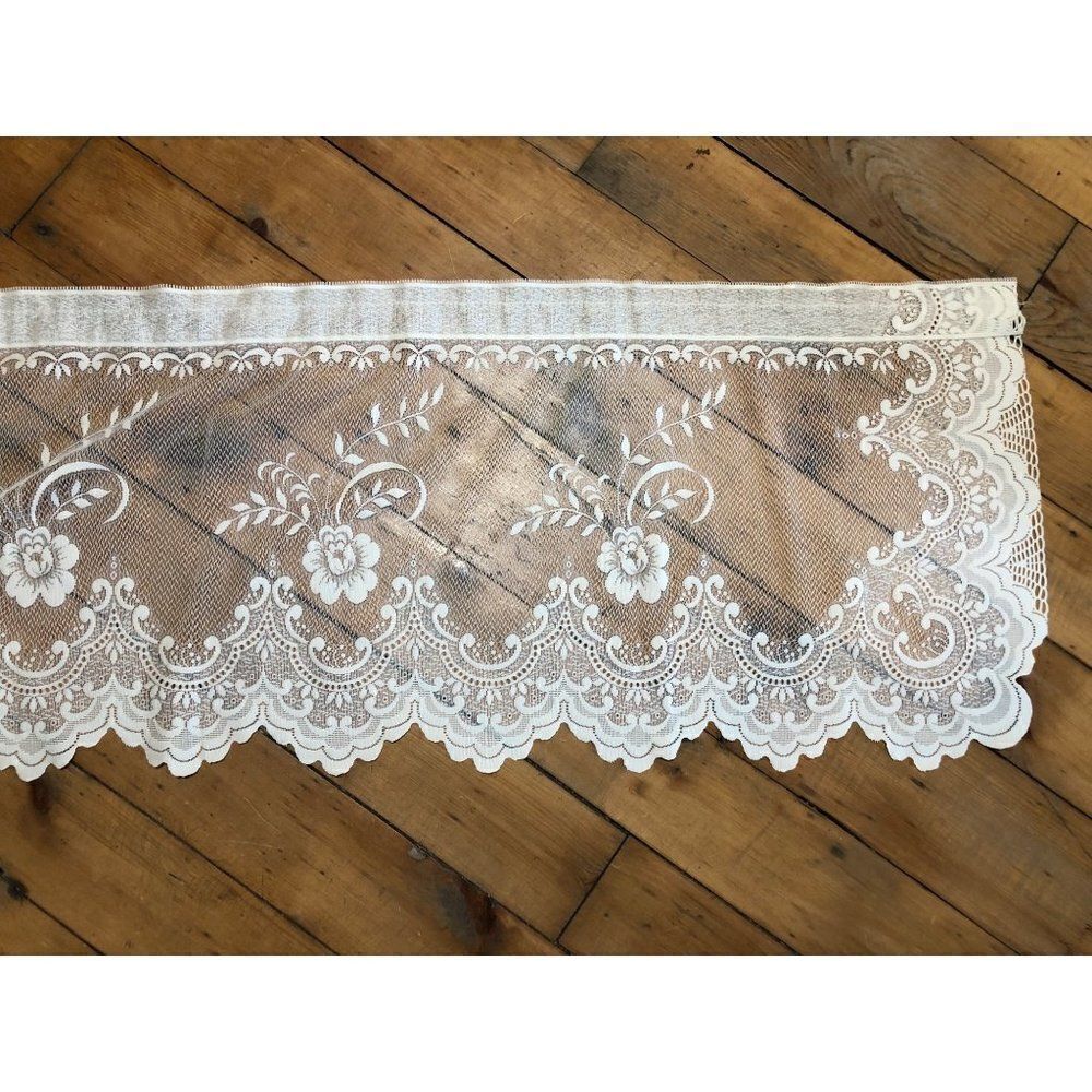 Vintage Heritage Lace Embroidered Window Valance Floral Lace 60”w x 18”l - Picture 2 of 6